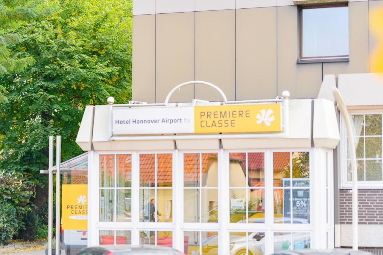 โรแรมฮันโนเวอร์ แอร์พอร์ต บาย พรีเมียร์ คลาส Hotel Langenhagen  ภายนอก รูปภาพ